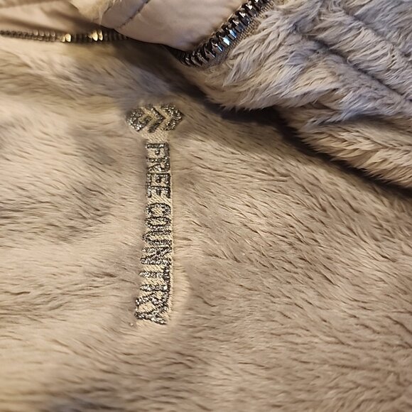 NWT Women's Free Country Butter Pile Jacket Size Large Gray Zipper Pocket Fleece - Picture 6 of 9
